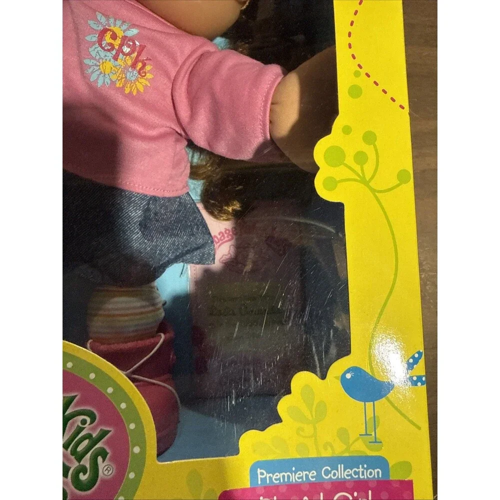 Cabbage Patch Kids Playful Girl 2011 Collectible NEW IN BOX